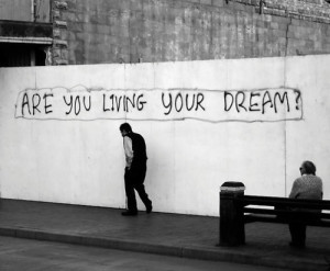 dream-black-and-white-live-people-Favim.com-638735